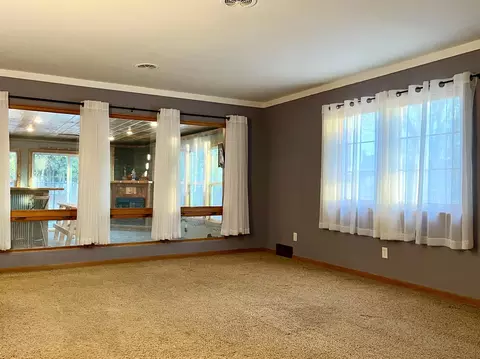 910 4th Ave, Madison, MN 56256 photo 9