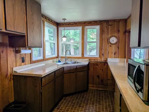 Kitchen - 47156 165th Pl, Mcgregor, MN 55760 photo 2 of 3