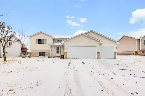 4792 Park Dr, Monticello, MN 55362
