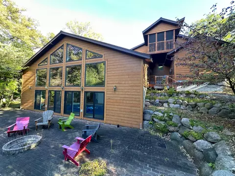 7641 Long Lake Rd, Willmar, MN 56201