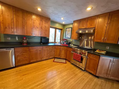 Kitchen - 7641 Long Lake Rd, Willmar, MN 56201 photo 5 of 5
