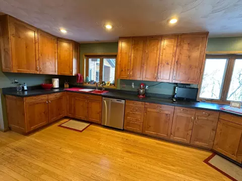 Kitchen - 7641 Long Lake Rd, Willmar, MN 56201 photo 4 of 5