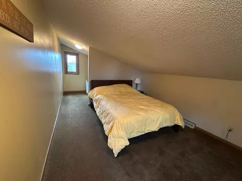 Bedroom - 7641 Long Lake Rd, Willmar, MN 56201 photo 3 of 3