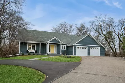 9780 192nd St W, Lakeville, MN 55044