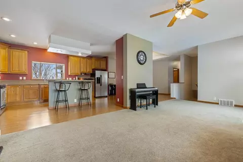 711 Scott St, Marshall, MN 56258 photo 16