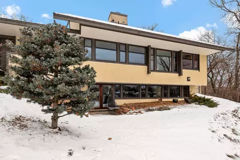 1229 Amble Rd, Arden Hills, MN 55112