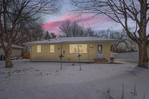 10733 Jefferson St NE, Blaine, MN 55434