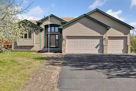 6431 150th St N, Hugo, MN 55038