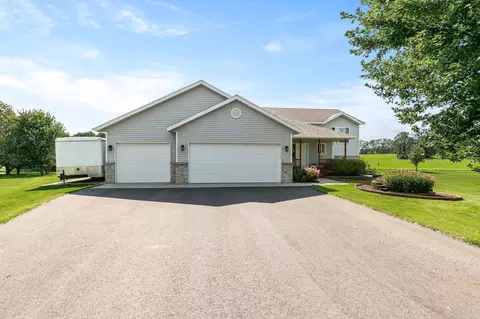 108 Tyler Ct, Saint Stephen, MN 56375