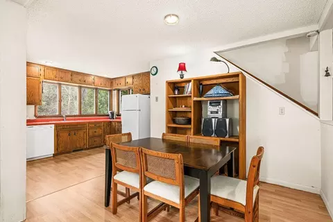 Dining - 410 N 60th Ave E, Duluth, MN 55804 photo 1 of 2