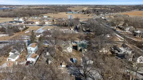 407 Hudson Ave, Marshall, MN 56258 photo 33