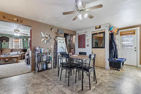 407 Hudson Ave, Marshall, MN 56258 photo 11