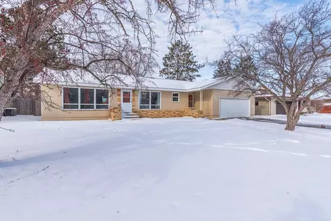 1708 S 6th St, Brainerd, MN 56401