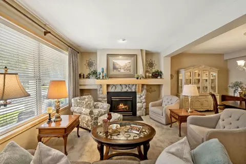 1745 2nd Ave, Anoka, MN 55303