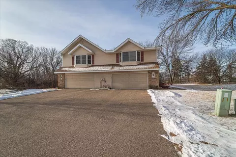 352 Upper Wood Way #00, Burnsville, MN 55337