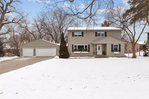 12491 Sunnybrook Rd, Eden Prairie, MN 55347