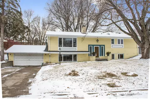 6608 Hillside Ln, Edina, MN 55439