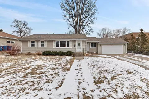 7417 Russell Ave S, Richfield, MN 55423