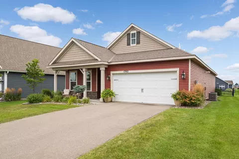 1782 Arcadia St, Shakopee, MN 55379