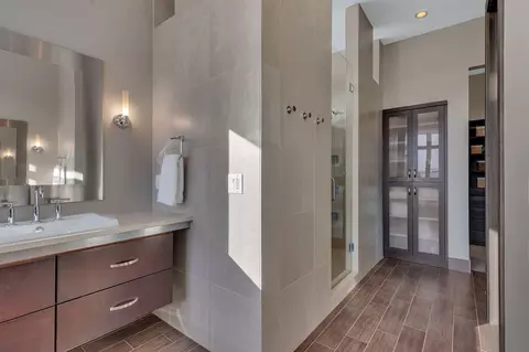 Bath - 4201 32nd St S, Saint Cloud, MN 56301 photo 2 of 8