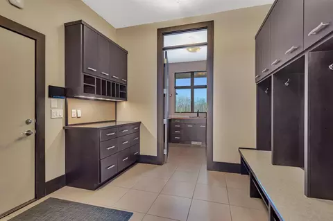 Entry Way - 4201 32nd St S, Saint Cloud, MN 56301 photo 2 of 6