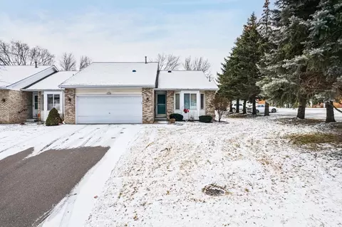 14138 141st St W, Apple Valley, MN 55124
