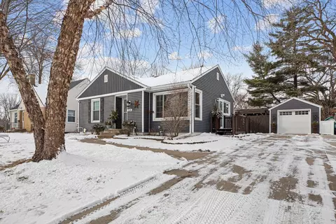 536 Ridge Rd, Owatonna, MN 55060