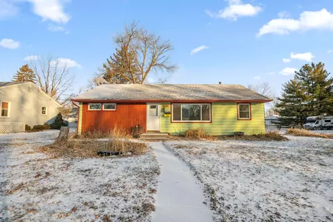 805 5th Ave W, Shakopee, MN 55379