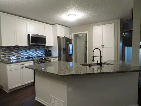 1779 Talon Trl, Eagan, MN 55122 photo 6