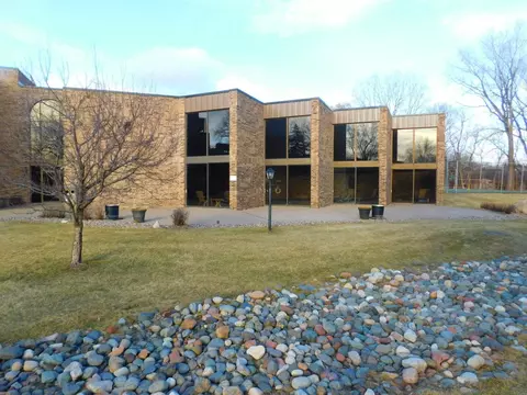 2200 Midland Grove Rd #210, Roseville, MN 55113