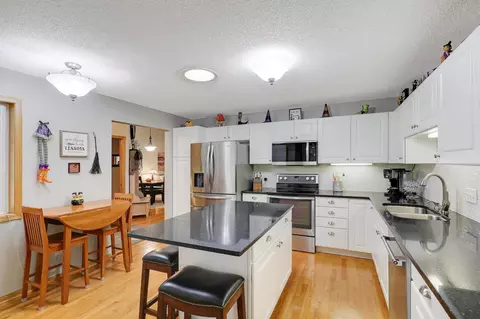10475 182nd Ave NW, Elk River, MN 55330