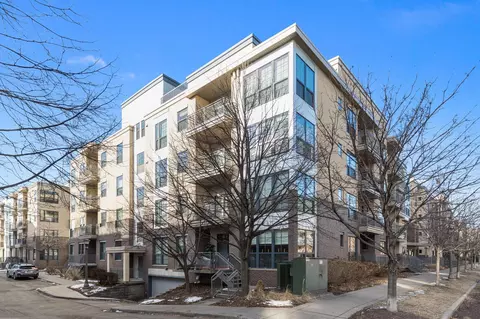825 Berry St #305, Saint Paul, MN 55114