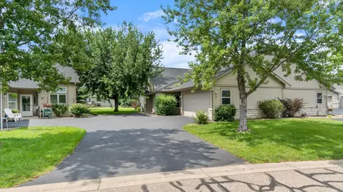 700 Leroy Ln #30, River Falls, WI 54022