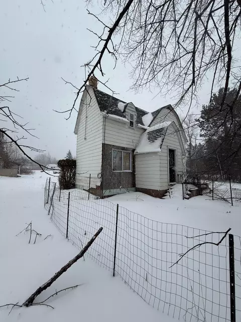 3210 19th Ave E, Hibbing, MN 55746