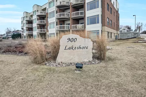 900 S Lakeshore Dr #204, Lake City, MN 55041