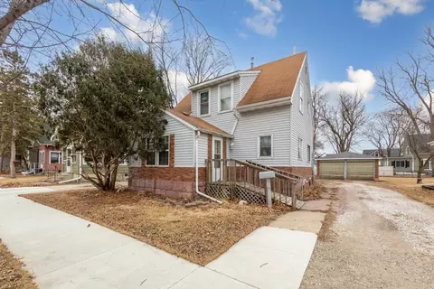 619 E 5th St, Albert Lea, MN 56007