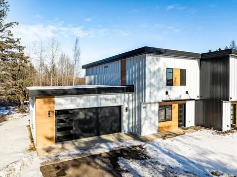 5093 Hermantown Rd, Hermantown, MN 55811