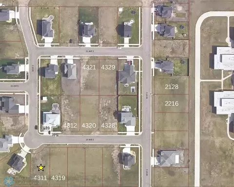 4311 23rd Ave S, Moorhead, MN 56560