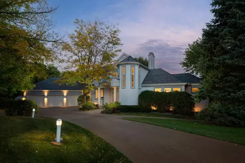 3426 Oakton Dr, Minnetonka, MN 55305