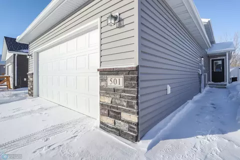 501 5th St E, Horace, ND 58047 photo 3