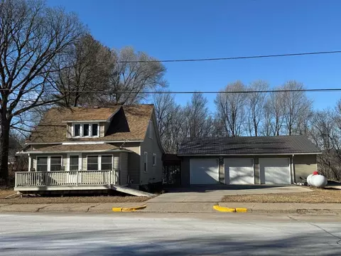 122 Main St, Hokah, MN 55941