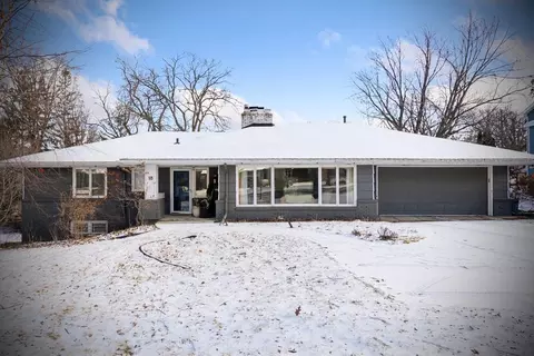 18 Ottawa Ave N, Golden Valley, MN 55422