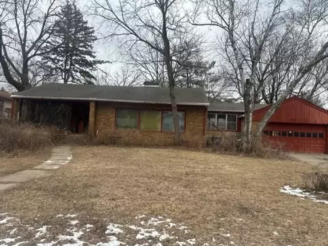 400 Sunnyridge Ln, Minneapolis, MN 55422