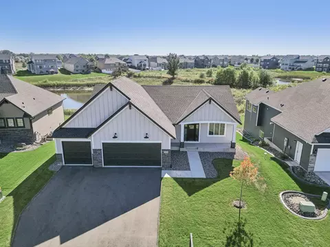 16099 Empress Ave N, Hugo, MN 55038