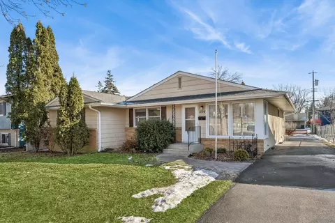 1194 Allen Ave, West Saint Paul, MN 55118