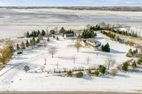 17900 County Road 40, Carver, MN 55315