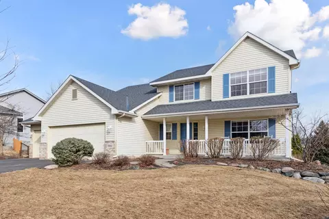 1941 Moccasin Dr, Waconia, MN 55387