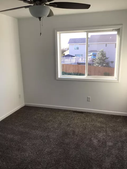 403 E Cheyenne St, Roberts, WI 54023 photo 6
