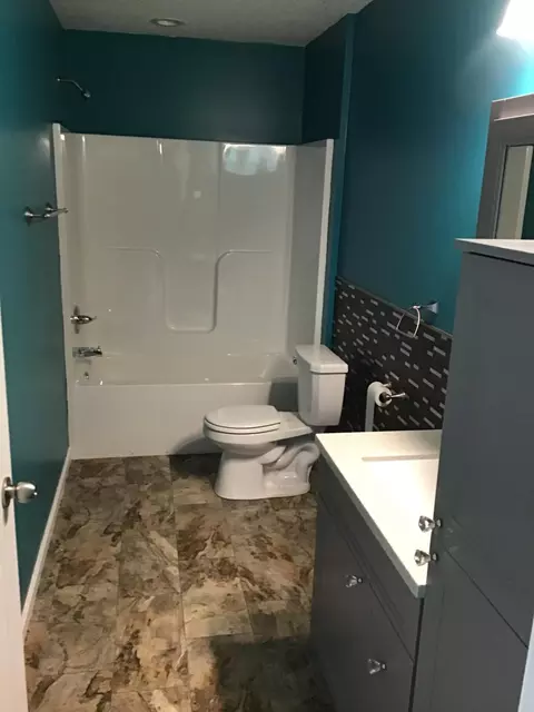 403 E Cheyenne St, Roberts, WI 54023 photo 7