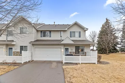 3183 Juniper Ln #F, Woodbury, MN 55125